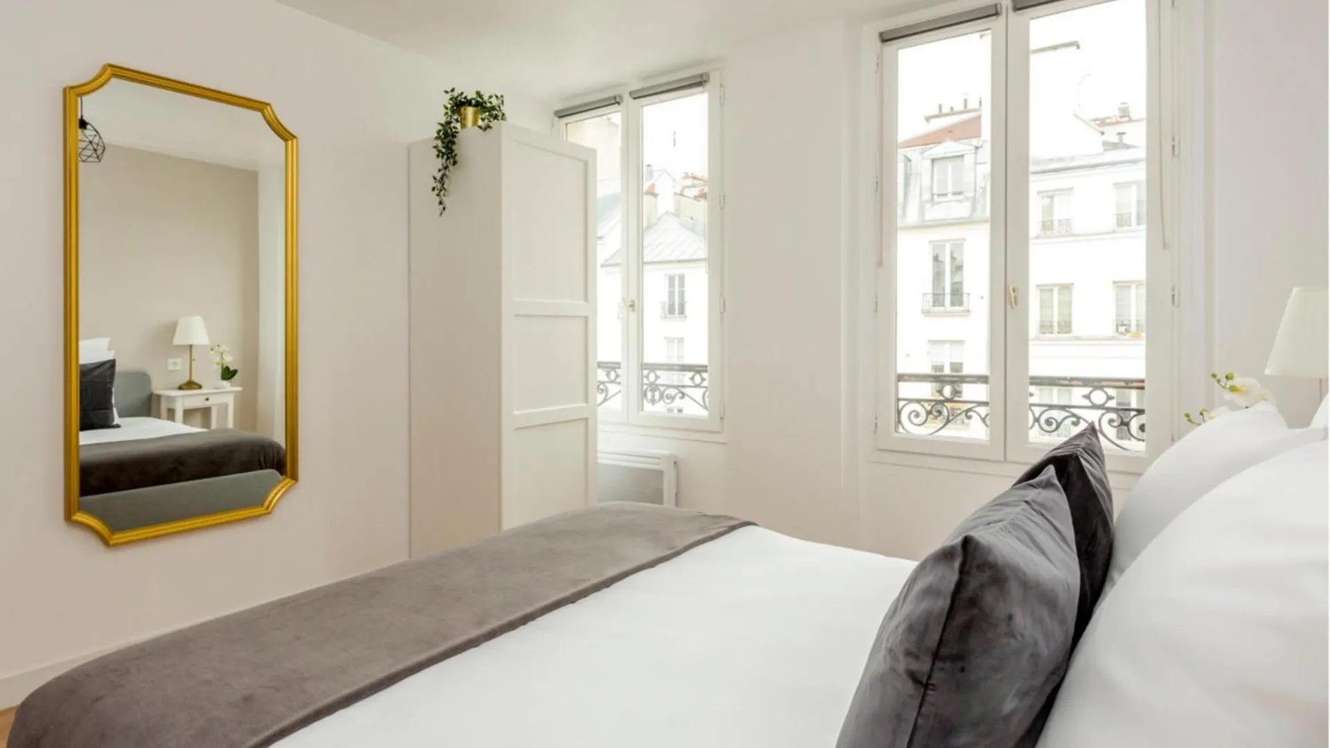 Appartement Merveil - Family Suite - Marais - Martin V Paris France