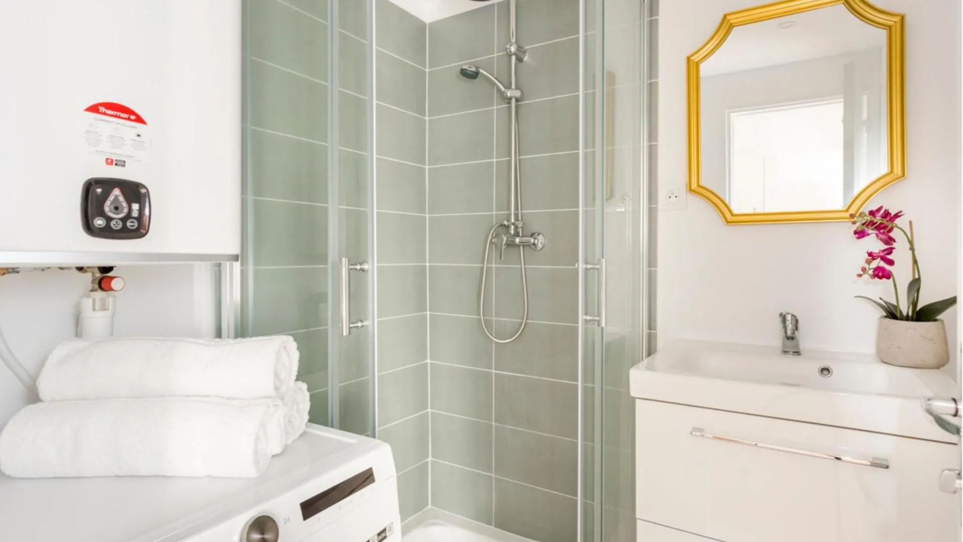 Merveil - Family Suite - Marais - Martin V Paris 0*,  France